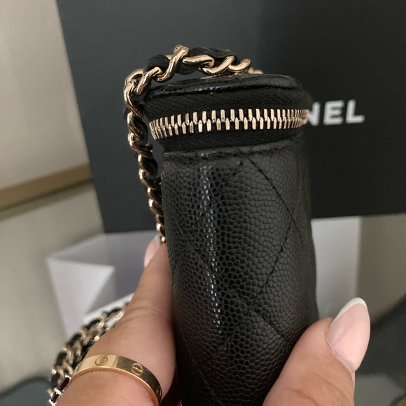 Chanel Vertical Vanity All leather interior exterior RARE - Picture 7 of 16